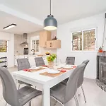 Hébergement de vacances La Luci *